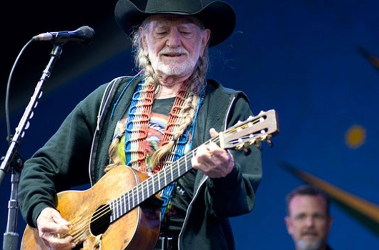 Willie Nelson and Alison Krauss coming to St. Augustine Amphitheatre.